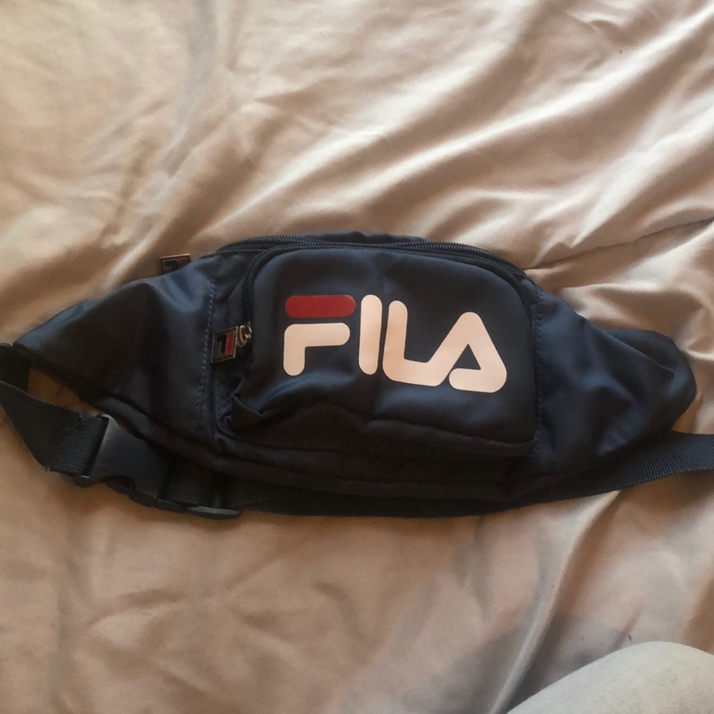 Fila fanny pack
